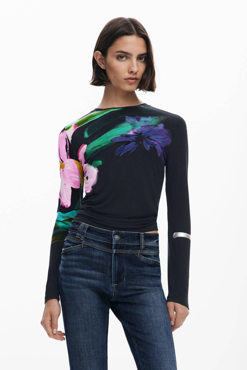 Long-sleeve floral T-shirt