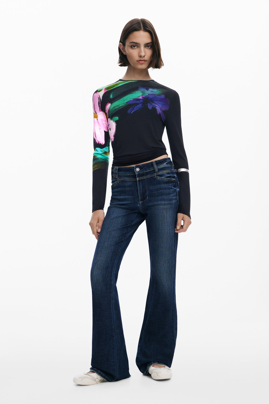 Long-sleeve floral T-shirt