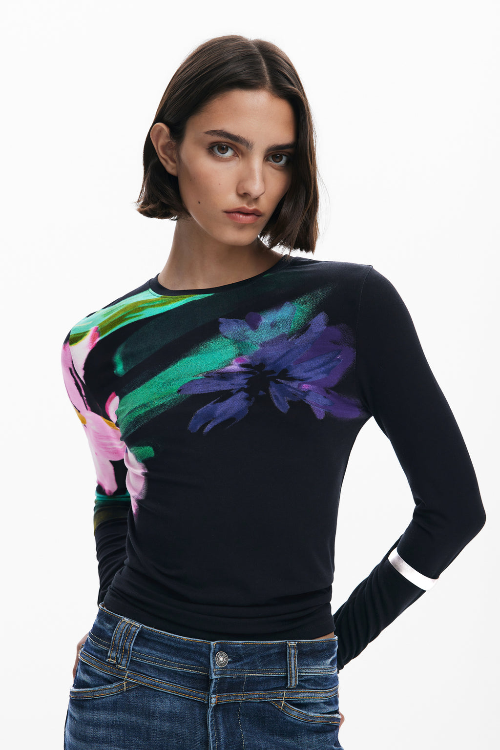 Long-sleeve floral T-shirt