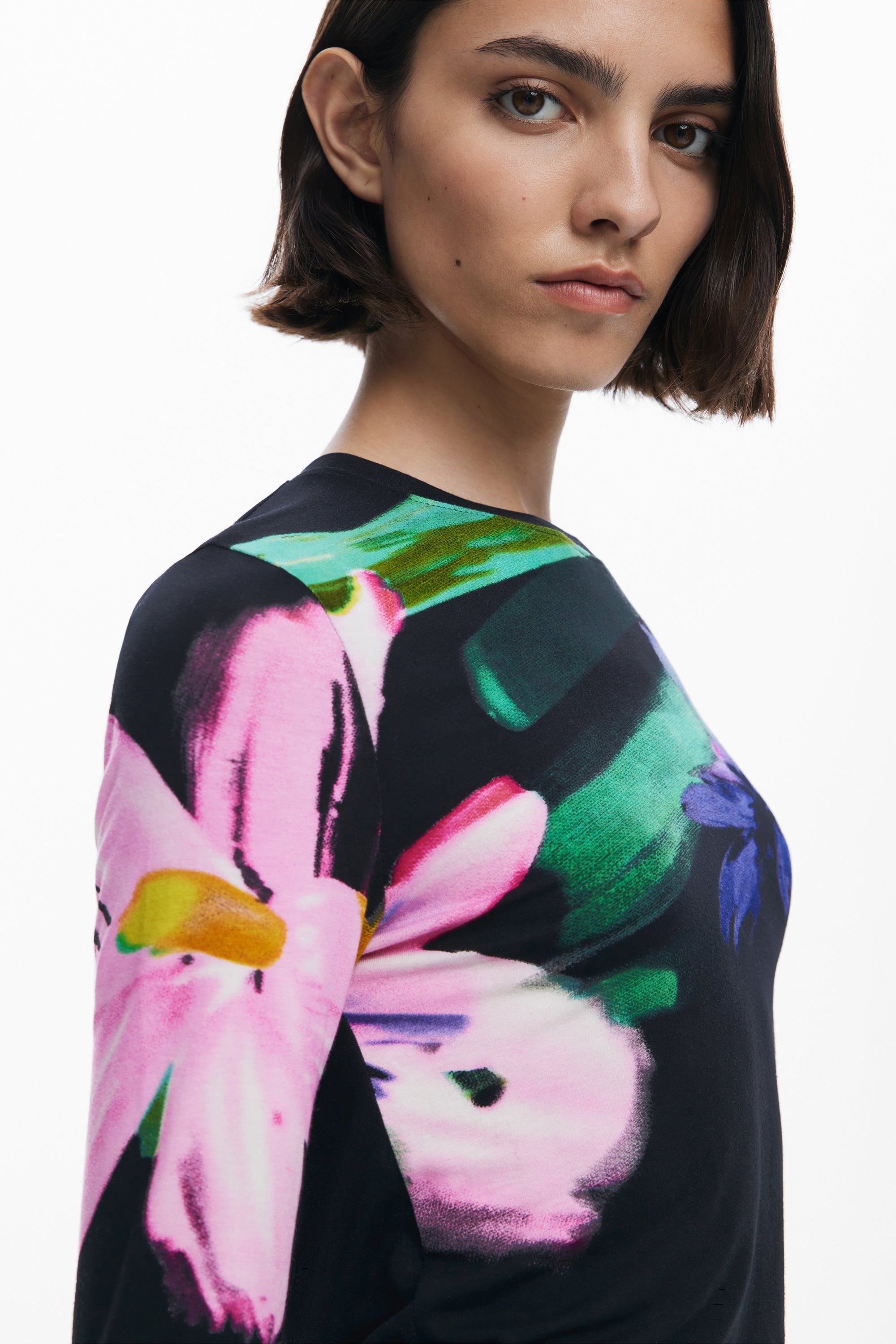 Long-sleeve floral T-shirt